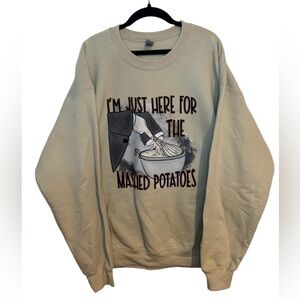Small shop thanksgiving sweatshirt L